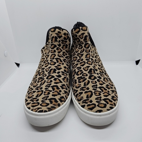 Steve Madden leopard print knit hidden wedge sneaker boots - Picture 2 of 11